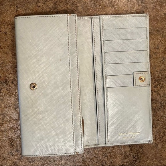 Salvatore Ferragamo made in Italy Long Wallet - Picture 2 of 16
